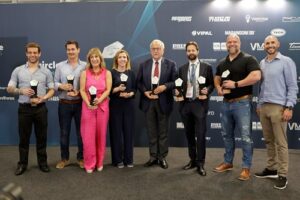recircle-awards-2023-ready-to-launch-2100x1401-2-web