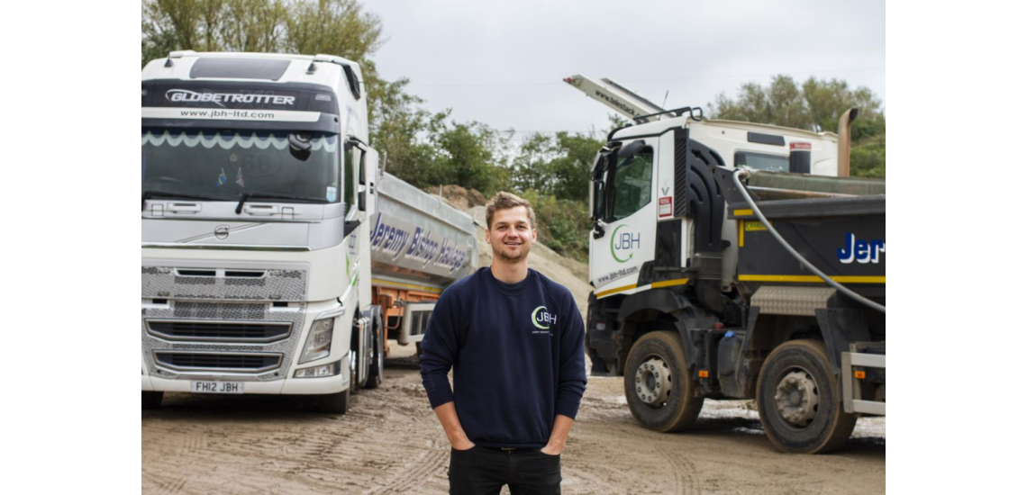 Jeremy Bishop Haulage Plough on With Bandvulc Gripmaster