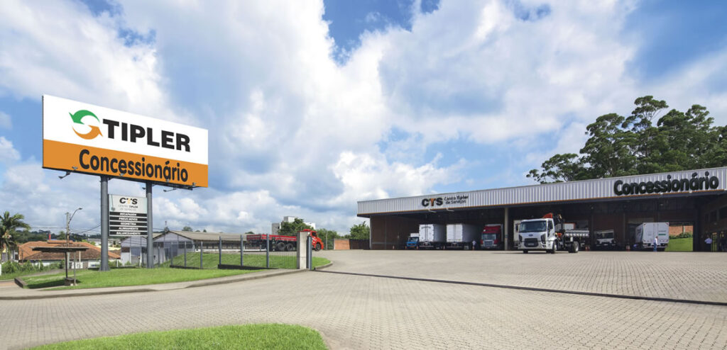 Tipler Expands